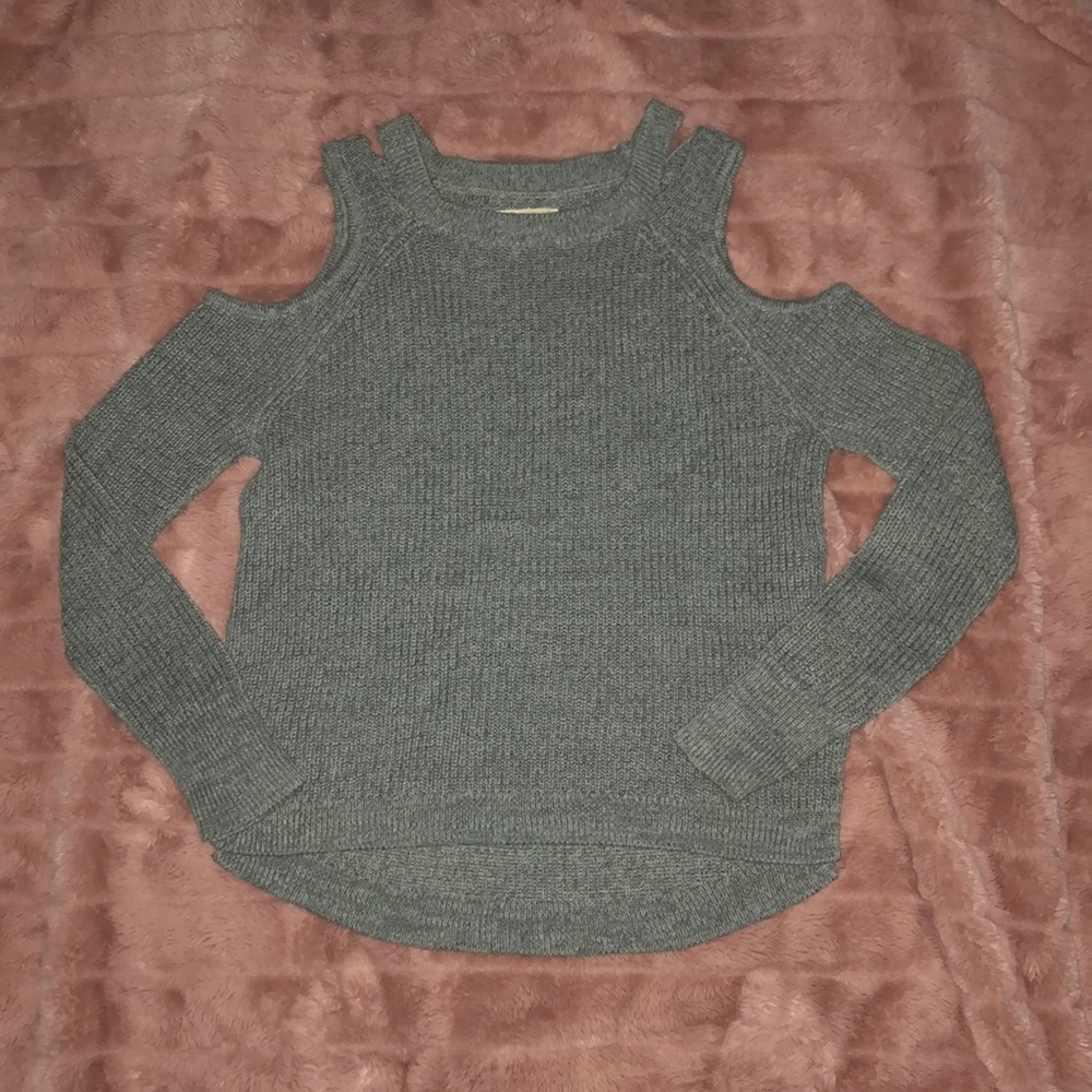 Hollister sweater WORN ONCE